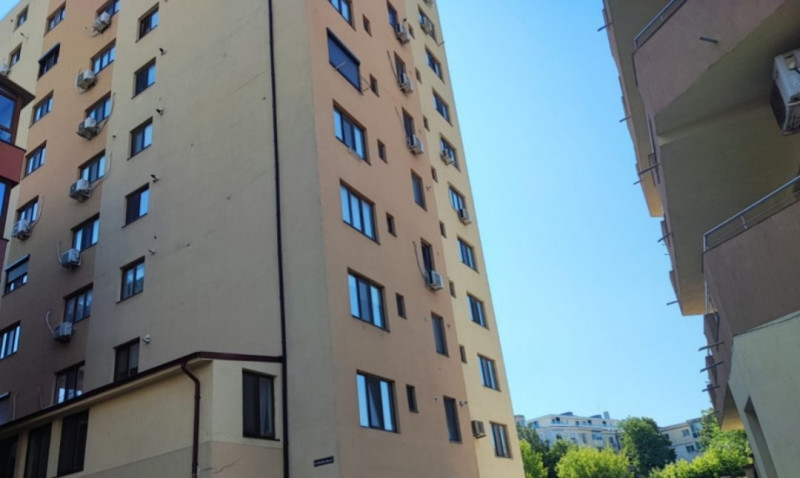 închiriere apartament Constanta Faleza Nord   