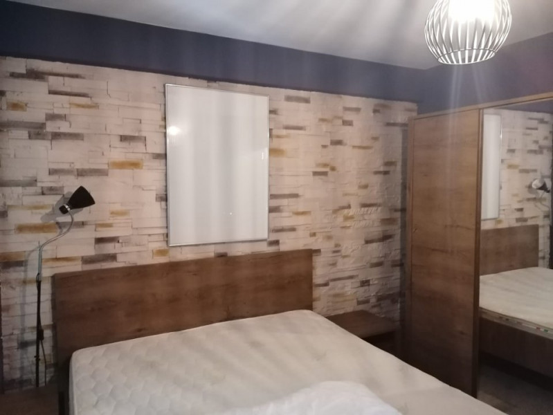 apartament de închiriat Constanta Faleza Nord cu parcare proprie 