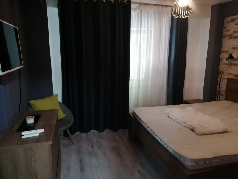 apartament de închiriat Constanta Faleza Nord cu parcare proprie 