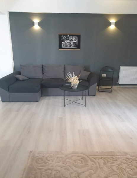 Închiriere apartament 150 mp. Constanta Plaja Modern 