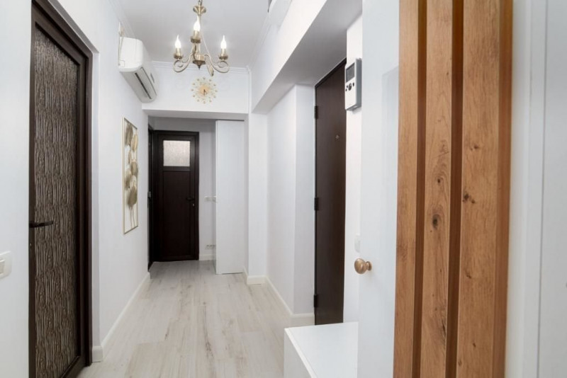 Ultracentral Apartament spatios Capitol totul nou !