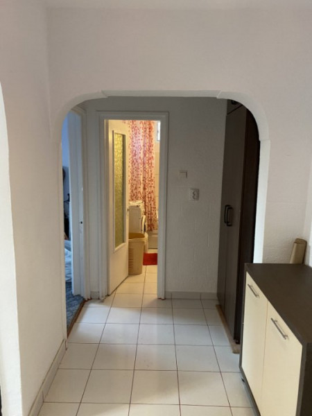 Apartament decomandat Faleza Nord langa Scoala 3