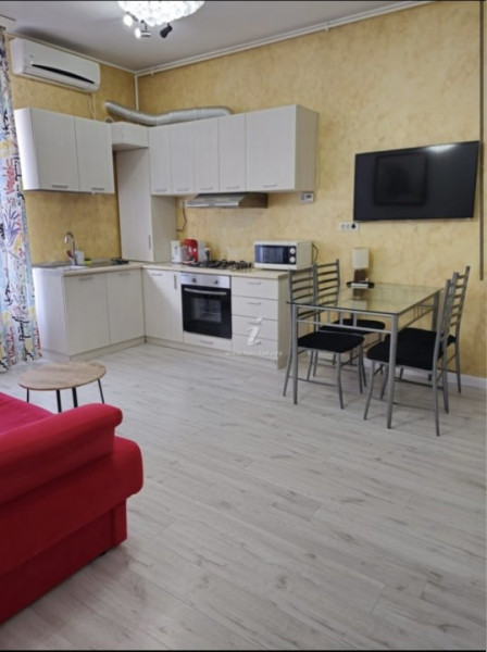 Apartament 2 camere Faleza Nord bloc nou extrasezon