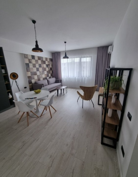 închiriere apartament lux Universitate Constanta cladire noua 