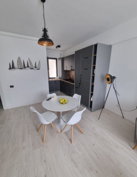 închiriere apartament lux Universitate Constanta cladire noua 