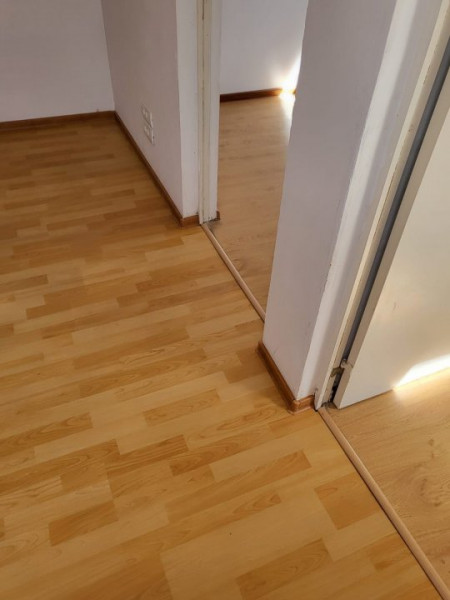 vânzare apartament tip mansarda  