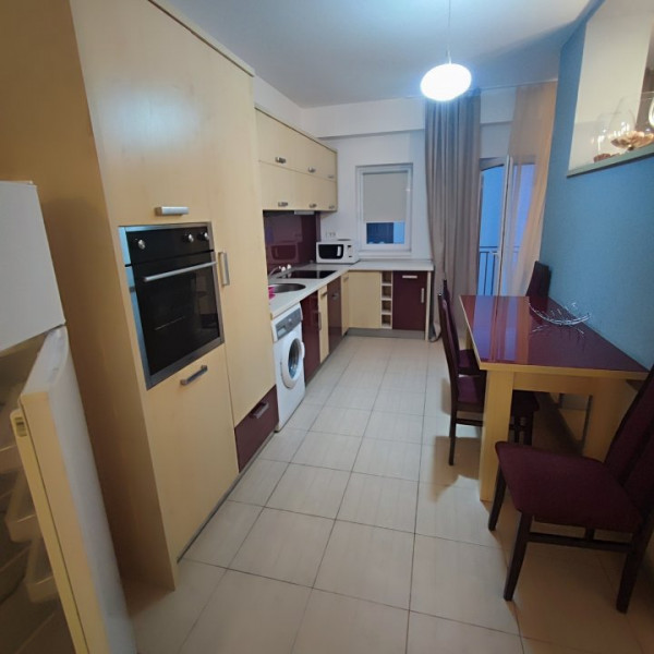 închiriere apartament foarte spatios Mamaia Nord  