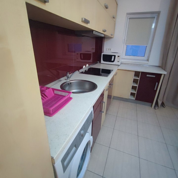 închiriere apartament foarte spatios Mamaia Nord  