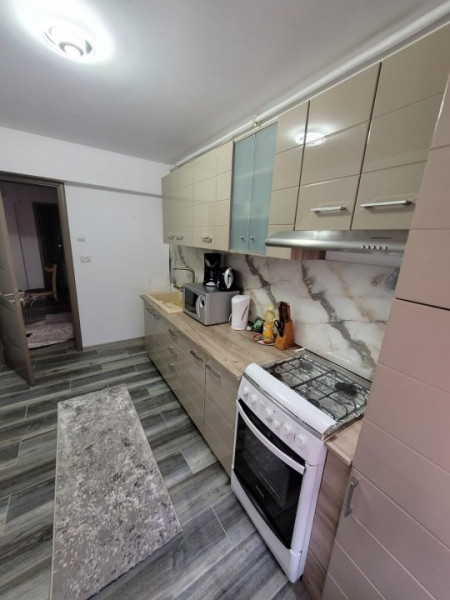 Apartament 3 camere Inel II termen lung