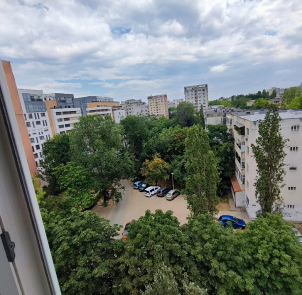 inchiriere Apartament zona City Park Mall termen lung 