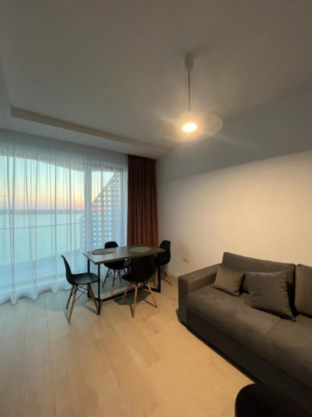 închiriere apartament Constanta Mamaia totul nou vedere superbă 