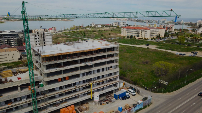 Cea mai buna pozitie! Apartament cu vedere la LAC si la Mare Primavera Campus