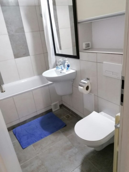 Apartament dotat si finisat cu bun gust zona linistita intrare oras