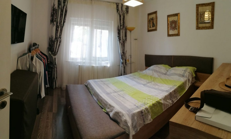 Apartament dotat si finisat cu bun gust zona linistita intrare oras