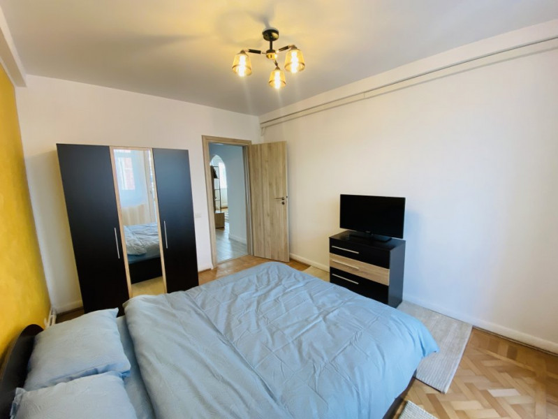 Apartament 3 camere nou la 2 pași de Gara și Port Constanta 