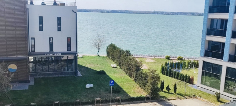 Apartament vedere lac  Mamaia zona Hotel Splendid extrasezon