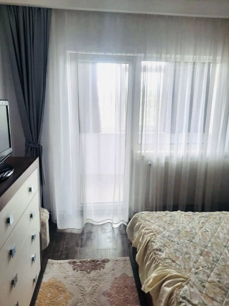 Apartament 3 camere zona Tomis 3