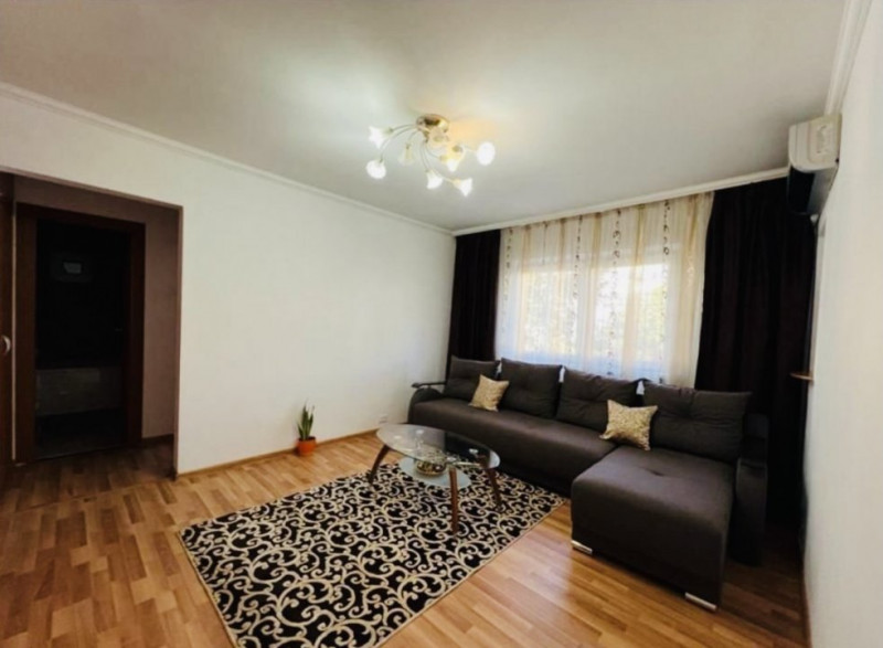 Apartament dichisit 3 camere zona Inel I 