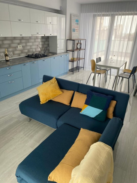 Exclusivitate Apartament cu vedere lac si mare spatiu terasa 45 mp.