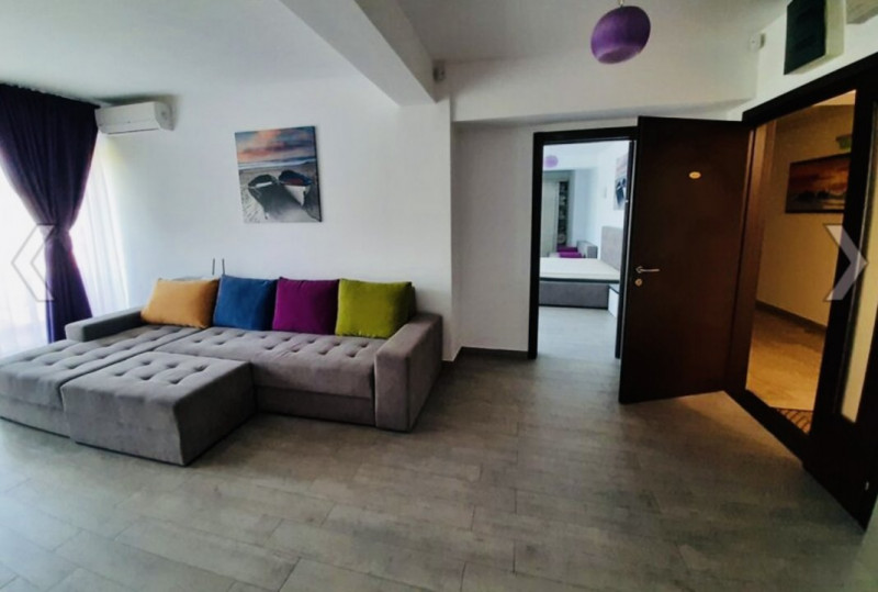 Apartament spațios decorat cu rafinament Mamaia 