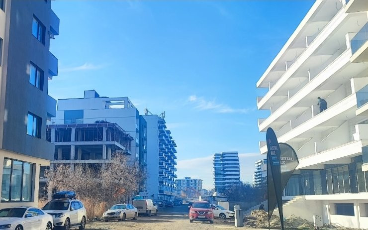 vanzare apartament Mamaia Nord langa Promenada